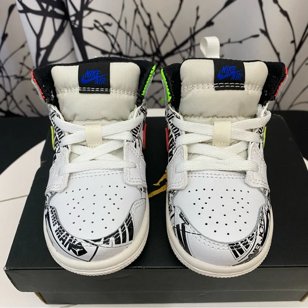 Nike Air Jordan 1 Mid White and Green Graffiti Sneakers kids size 6c - Picture 10 of 14